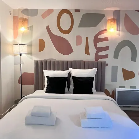 1d#studio 2 Pers#bon Marche#st Germain#paris 6 *